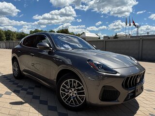2023 Maserati Grecale GT, серый, 6970000 рублей, вид 4