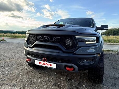 2021 Ram 1500 Crew Cab TRX V, серый, 10500000 рублей, вид 4
