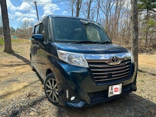 2017 Toyota Roomy I, синий, 990000 рублей, вид 2