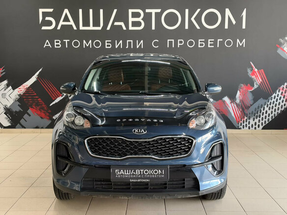 2018 Kia Sportage IV Рестайлинг, серый, 1810000 рублей - вид 1