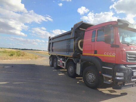 2022 Sinotruk Sitrak C7H, красный, 7500000 рублей, вид 1