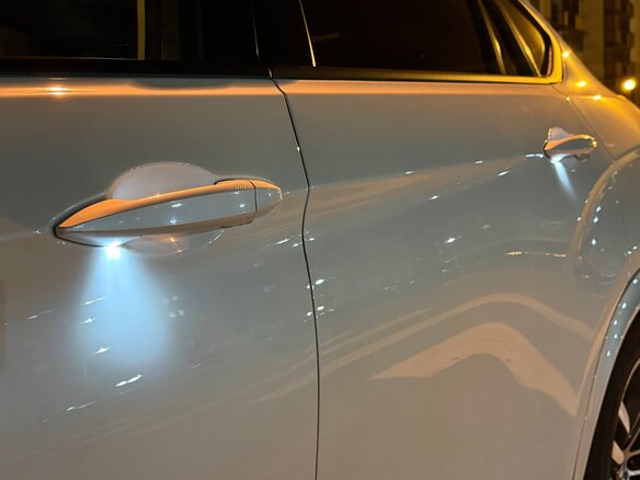 2015 BMW X6 30d II (F16), белый, 3380000 рублей - вид 35