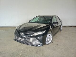 2020 Toyota Camry VIII (XV70), чёрный, 3095000 рублей, вид 1