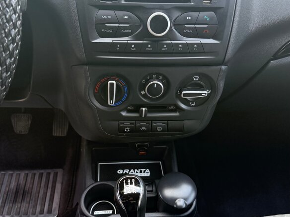 2021 Lada (ВАЗ) Granta I Рестайлинг, серебристый, 780000 рублей - вид 17