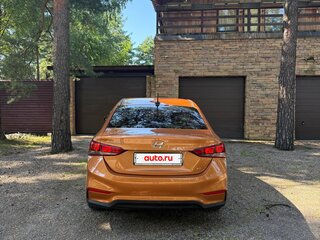 2019 Hyundai Solaris II, оранжевый, 1000000 рублей, вид 4