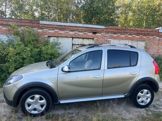 2013 Renault Sandero Stepway I, бежевый, 700000 рублей, вид 4