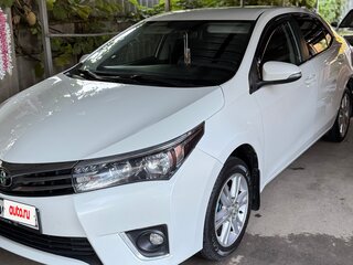 2014 Toyota Corolla XI (E160, E170, E180), белый, 1290000 рублей, вид 1