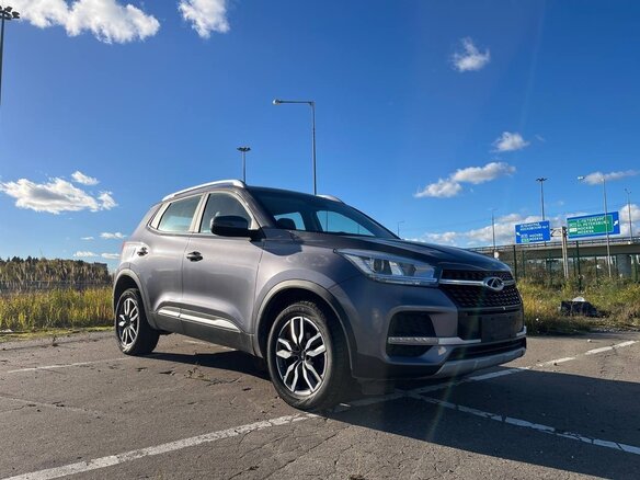 2022 Chery Tiggo 4 I Рестайлинг, серый, 880000 рублей - вид 2