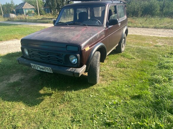 2003 Lada (ВАЗ) 2121 (4x4) I Рестайлинг, пурпурный, 185000 рублей - вид 1