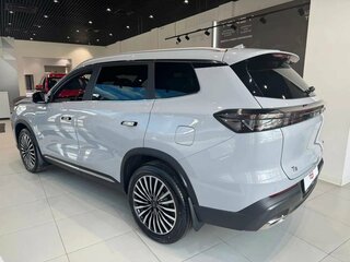 2026 Tenet T8, серый, 3964592 рублей, вид 4