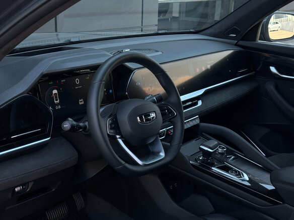 2024 Geely Monjaro (Xingyue L) I, серый, 4041000 рублей - вид 10