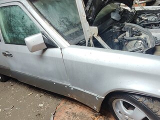 1992 Mercedes-Benz W124 200, серебристый, 150000 рублей, вид 5