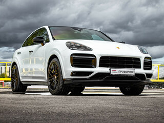 2020 Porsche Cayenne Coupé III, белый, 5799000 рублей, вид 3