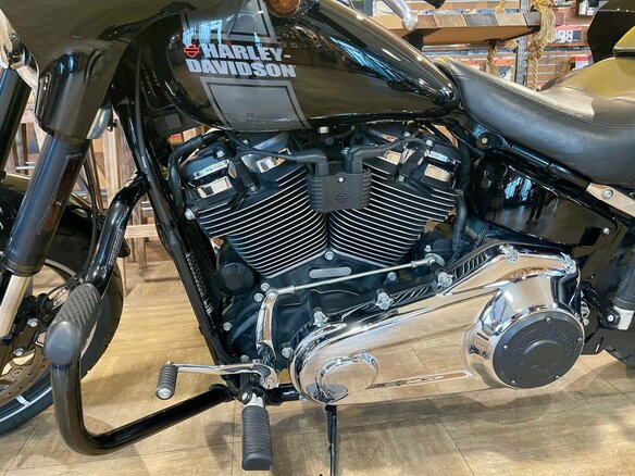 2021 Harley-Davidson Sport Glide, чёрный, 1650000 рублей - вид 14
