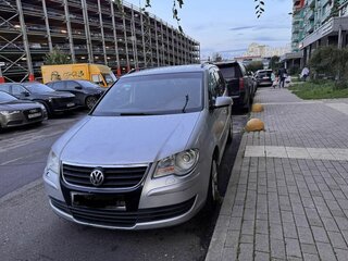 2007 Volkswagen Touran I Рестайлинг, серебристый, 700000 рублей, вид 3