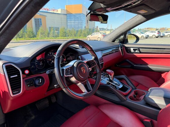 2019 Porsche Cayenne Coupé III, серый, 7720000 рублей - вид 19