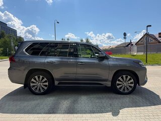 2016 Lexus LX 570 III Рестайлинг 2, серый, 7400000 рублей, вид 5