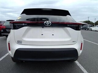 2020 Toyota Yaris Cross I, белый, 1850000 рублей, вид 2