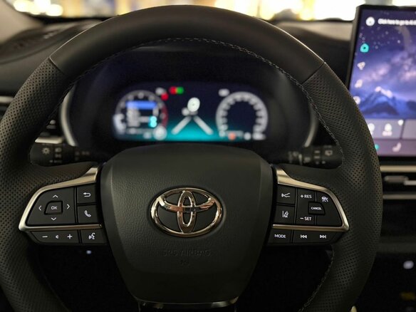 2026 Toyota Highlander IV (XU70), белый, 5650000 рублей - вид 9