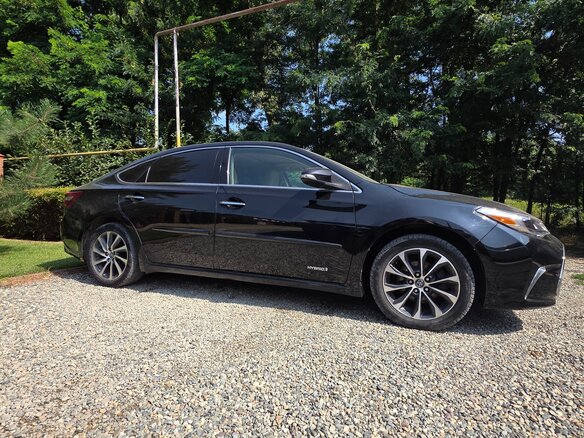 2017 Toyota Avalon IV Рестайлинг, чёрный, 2420000 рублей - вид 2