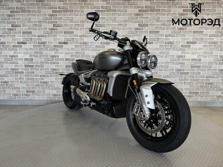 2023 Triumph Rocket III, серый, 2495000 рублей, вид 2