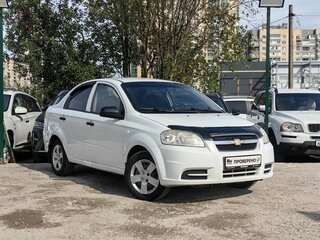 2010 Chevrolet Aveo I Рестайлинг, белый, 204900 рублей, вид 3