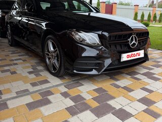 2020 Mercedes-Benz E-Класс 200 V (W213, S213, C238), чёрный, 4400000 рублей, вид 2