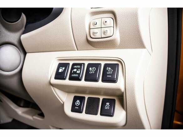 2015 Nissan Leaf 30kWh I (ZE0/AZE0), оранжевый - вид 21