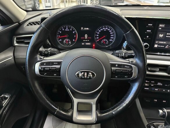 2020 Kia K5 III, чёрный, 1800000 рублей - вид 14