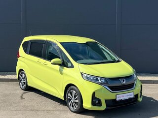 2018 Honda Freed II, жёлтый, 1320000 рублей, вид 5