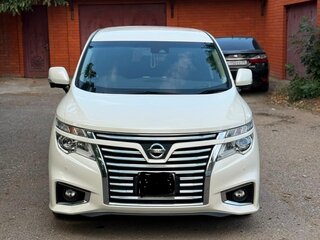 2019 Nissan Elgrand III (E52) Рестайлинг, белый, 3300000 рублей, вид 1