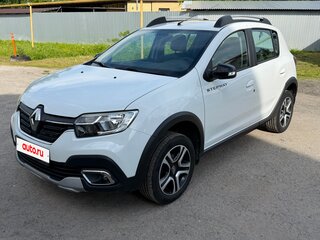 2022 Renault Sandero Stepway II Рестайлинг, белый, 1425000 рублей, вид 1