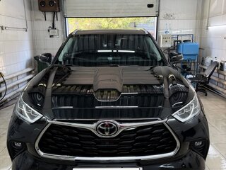 2024 Toyota Highlander IV (XU70), чёрный, 5300000 рублей, вид 2