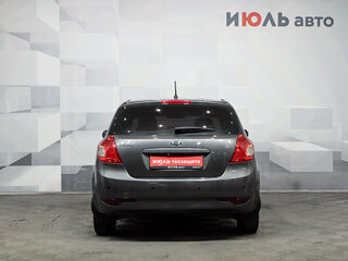 2010 Kia Ceed I Рестайлинг, серебристый, 700000 рублей, вид 5