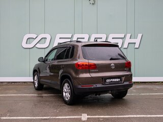 2014 Volkswagen Tiguan I Рестайлинг, коричневый, 1549000 рублей, вид 2
