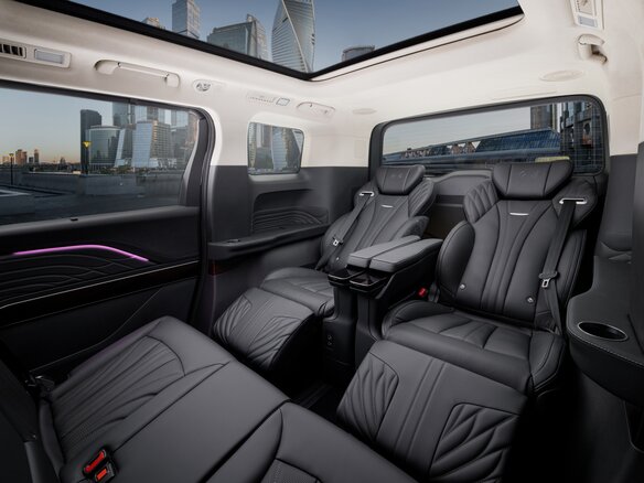 2026 Hongqi HQ9, чёрный, 9850000 рублей - вид 4