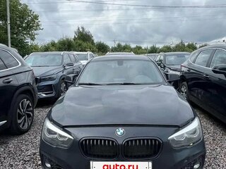 2019 BMW 1 серии 118i II (F20/F21) Рестайлинг 2, чёрный, 1900000 рублей, вид 2