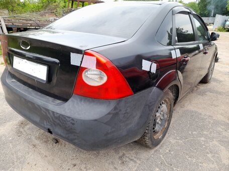 2008 Ford Focus II Рестайлинг, чёрный, 225000 рублей, вид 4