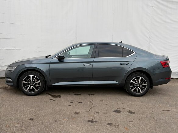 2020 Skoda Superb III Рестайлинг, серый, 2399000 рублей - вид 7