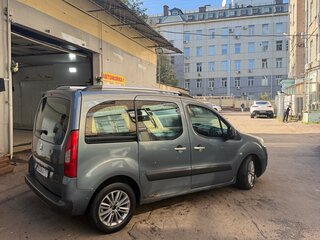 2011 Peugeot Partner II, серый, 535000 рублей, вид 3
