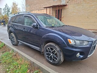 2012 Mitsubishi Outlander II Рестайлинг, синий, 1250000 рублей, вид 1