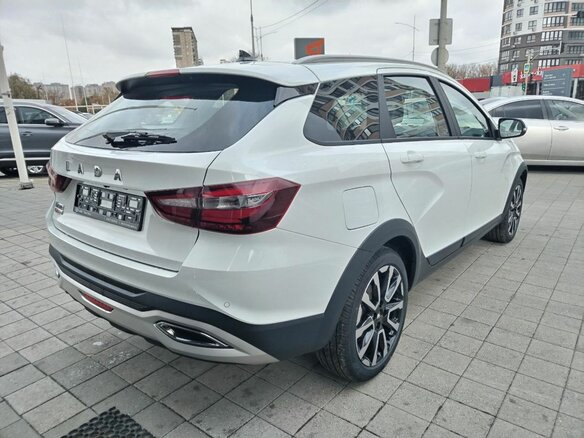 2026 Lada (ВАЗ) Vesta SW Cross I Рестайлинг (NG), белый - вид 4