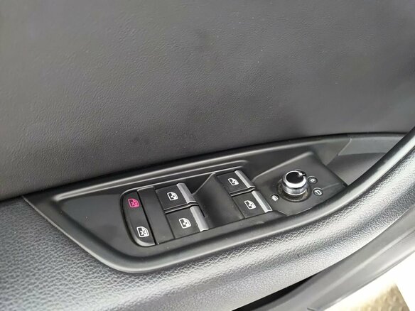 2020 Audi A4 35 TFSI V (B9) Рестайлинг, белый, 2520000 рублей - вид 18