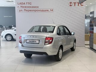 2026 Lada (ВАЗ) Granta I Рестайлинг, серый, 1096000 рублей, вид 3