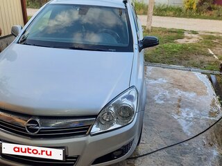 2012 Opel Astra H Рестайлинг, серебристый, 570000 рублей, вид 2