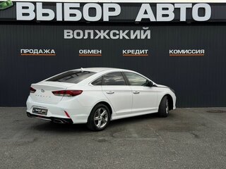 2017 Hyundai Sonata VII (LF) Рестайлинг, белый, 1650000 рублей, вид 2