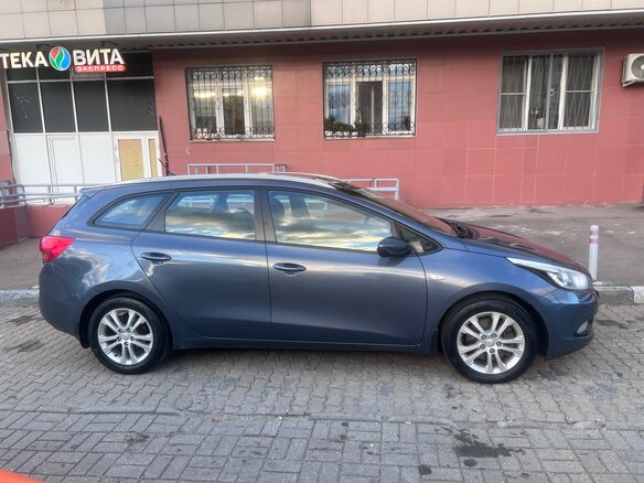 2015 Kia Ceed II, синий, 930000 рублей - вид 1