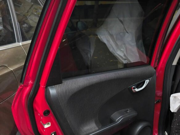2012 Honda Jazz II Рестайлинг, красный, 790000 рублей - вид 9