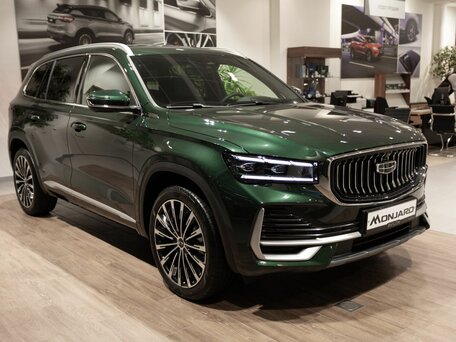 2026 Geely Monjaro I, зелёный, 4899988 рублей, вид 2