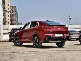 2025 BMW X2 sDrive25i II (U10), красный, 6840000 рублей, вид 5